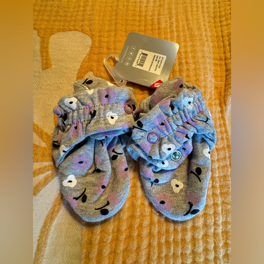 Zutano Gripper Primrose Baby Booty 6m